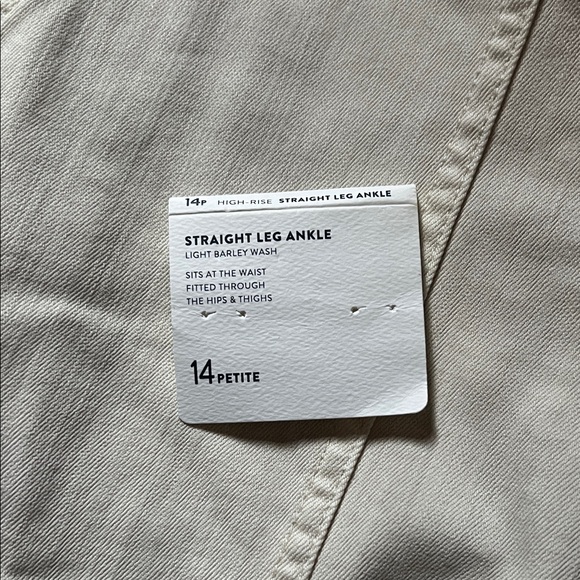 J. Jill High-Rise Straight Leg Jeans in Barley - Picture 5 of 5